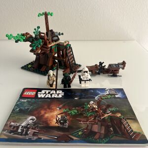 Lego Star Wars Ewok Attack 7956 Complete Retired With All Figures Manual Weapons